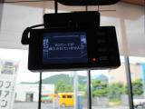 ドライブレコーダー搭載してます。あおり運転や貰い事故などの動かぬ証拠となります。