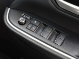 パワーウインドウを装備しております!後席ウインドゥの閉め忘れも運転席で解決できます♪