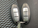 インテリジェントキーです。キーを取り出す事なく、車両のボタン操作だけてドアロック操作やエンジン始動等が可能です。