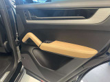 ポルシェセンター柏の葉のお車をご覧いただきありがとうございます!当店はポルシェ認定中古車品質基準をクリアした車両のみを展示しております!