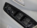 ◆パワーウィンドウスイッチ◆運転席から全席の窓の開閉操作を行うことが出来いつでも換気ができます!