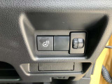 日常に便利な機能のスイッチがいろいろ! 各機能のスイッチが運転席付近に集約!  (^^♪