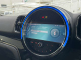 Bluetoothでスマートフォンを接続し、音楽を再生することができます。