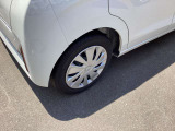☆お車についた傷やヘコミ、事故の修理もハヤシにお任せください。自社鈑金工場で修理ができますの安心です☆