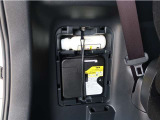 メンテナンスノート付きです。過去の整備記録を確認したり、お車の状況にあった整備をすることに役立ちます。