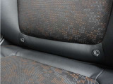 ◆ISOFIX◆シートベルトいらずでチャイルドシートと固定金具を連結するだけでガッチリ固定できます。