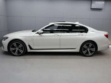 BMW,MINI専門店 店頭に車両が無い場合もございます。ご来店の際は、事前にお電話ください