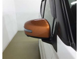 ドアミラーにウインカーを装備しており、スタイル、機能性の高いお車です!