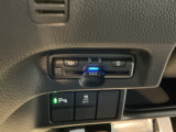 高速道路のご利用時にとても便利なETC車載器付。利用には車両情報を登録する「セットアップ」が別途必要です。