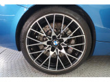 BMWならではの卓越した走りを支えるホイールと足回りです!