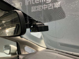 いくら安全運転をしていても、事故に巻き込まれることもあります。万が一の時に証拠として使えるドライブレコーダーがついてます♪