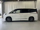 当社の車両本体価格には、納車前の車検整備費用も含まれています。別途で支払う場合、点検費用も安くありません。やっぱりU-Carは総額でも比べる必要がありますね。