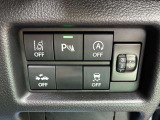 運転席回りの各種操作部となります。ご不明な装置などございましたらお気軽にお尋ねください。