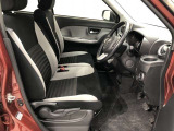 【運転席・助手席】です!実際お座りいただくのが分かりやすいと思いますので、ぜひお気軽にご来店ください♪状態もいいですよ☆