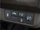 ◆パーキングセンサーシステム◆車庫入れの時などに近くに障害物がある場合、障害物までの距離を音で知らせてくれます。