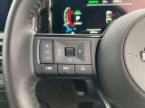 ■ステアリングスイッチ■ハンドル手元でオーディオの操作が簡単に出来ます。運転中でもナビまで手を伸ばさずに操作が出来て安心です。