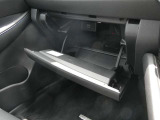小物などを便利な収納スペースがたくさん用意されています。