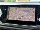「ディスカバープロ」ナビゲーションに加え、車両設定や走行情報の確認など、多彩な機能をスマートに操作できます。