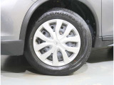 タイヤサイズは【225/65R17】ホイールは純正です〇