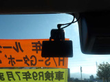 前後ドライブレコーダー装備