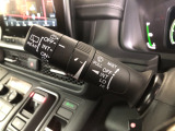 【運転席操作部】ライト、ウインカー、ワイパーなど、こちらも扱いやすいです!
