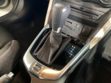 全てのトランスミッションのメリットを兼ね備えた理想的なAT、それがSKYACTIV-DRIVE(スカイアクティブドライブ)です。「滑らかな変速」「ダイレクト感あふれるシフトフィール」そして「低燃費」です!