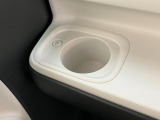 延長保証につきましてはお求めいただく車両によって保証料が異なりますので、当店スタッフまでお気軽にお問い合わせくださいませ。