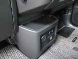 ちょっとした小物置きとしてお使いいただけます!