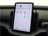 お気に入りのアプリをGoogle Playでダウンロードして、Googleアシスタントによるハンズフリー操作でお楽しみください。音楽配信サービスやポッドキャストなどの再生も、音声だけで自由自在です。