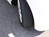 タイヤ残量も十分に残っております。