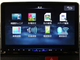 デイスプレイオーディオを装備。スマホとクルマをつなぐことで、いろんなサービスが楽しめます。(AppleCarplay/AndroidAuto 対応)