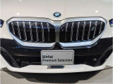 エンジェルアイ、イカリングと呼ばれるBMWのライトの正式名称は「コロナリング」です。一目でBMWとわかる伝統のデザインです。