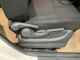 初度登録から7年以内のダイハツ車には1年間or走行無制限のまごころ保証がついておりますので購入後も安心です!有料にはなりますが1年もしくは2年の延長保証もご用意致しております!