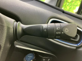 操作感も良好なウインカーレバー。視界を確保し、安全な走行をサポートします。