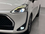省エネかつ長寿命のLEDライト装備。先進的な印象と実用性を兼ね備えています。