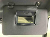 お車の事などで、気になる点やご不明な点がございましたら、右側に記載してあります無料ダイヤルを。お見積もりでしたら、「見積り依頼」ボタンよりお気軽にお問合せ下さい。