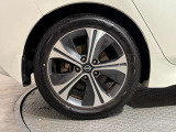 タイヤサイズは215/50R17です☆