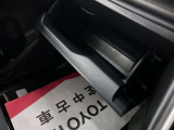 置き場所に困るティッシュボックスも入りそうですね。