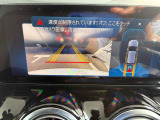 バックカメラが使用可能でございます。駐車が苦手な方も後方の映像を確認しながら後退する事が出来ますので安心できます。また、画像も鮮明でございますので物体の確認も容易に確認する事が出来ます。