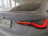 BMWプレミアムセレクション前橋では、高年式低走行モデルからMモデル、年式が経ちなかなかディーラーでは見かけないモデルまで幅広いラインナップで認定中古車を取り扱っております。品質に自信があります。