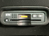 【ETC車載器】もはや必須アイテムのETCを搭載!高速道路のご利用時にとても便利!わずらわしい料金所での現金支払いが不要となりスムーズに通過できます♪