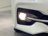 LEDヘッドライト☆HIDヘッドライトより省電力かつ、ライトを点けた際の立ち上がりも早いです☆寿命も長いのでお財布にも優しいオススメ装備☆
