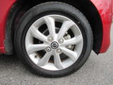 おしゃれは足元から♪♪『155/65R14インチ』♪♪日産純正アルミホイールをはいております♪♪
