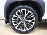 215/50R18タイヤ&純正アルミホイール付です。