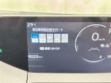 先進の安全装備ついてます。詳しい装備内容、仕様等につきましてはスタッフにお問合せ下さい。