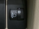 豊富に在庫を取り揃えています!軽自動車からミニバン、セダン、SUV、話題のハイブリッド車など続々入荷しております♪