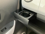 品質には自信があります!ハッピーの品質・キレイなお車をお届けさせていただきたい!そんな気持ちでキレイに仕上げております。フロアマットなどの清掃はもちろん、シート下なども徹底的に清掃しております。