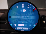 『運転』に対するBMWのこだわりはメーターパネルにも表れております。視野性の良いメーターパネルは疲労感の軽減と、運転の楽しさをもたらしてくれます。