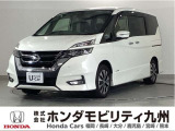 衝突被害軽減ブレーキ、スマートキー等が装備されたセレナ ハイウェイスター Vセレクション2です。