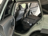 豊富に在庫を取り揃えています!軽自動車からミニバン、セダン、SUV、話題のハイブリッド車など続々入荷しております!